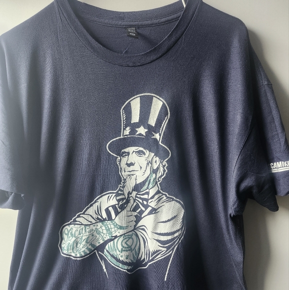 Graphic Tee - Picture 2 of 6